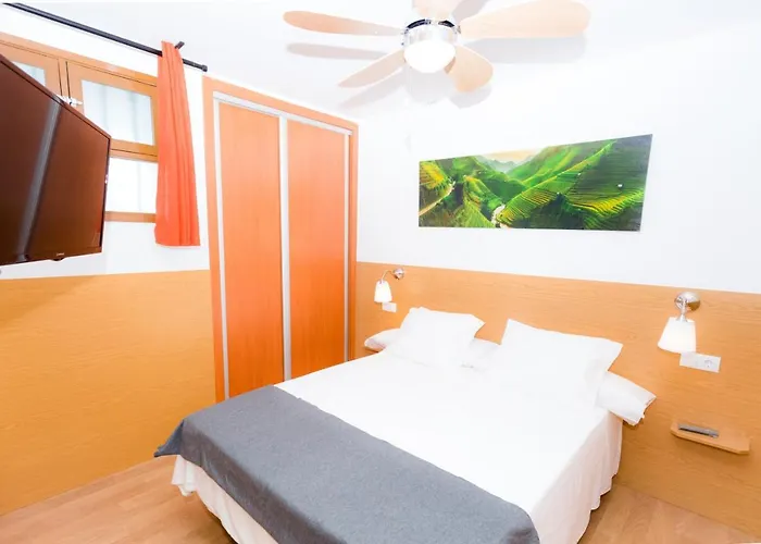 Flamingo Friendly Πλάγια ντελ Ινγκλές