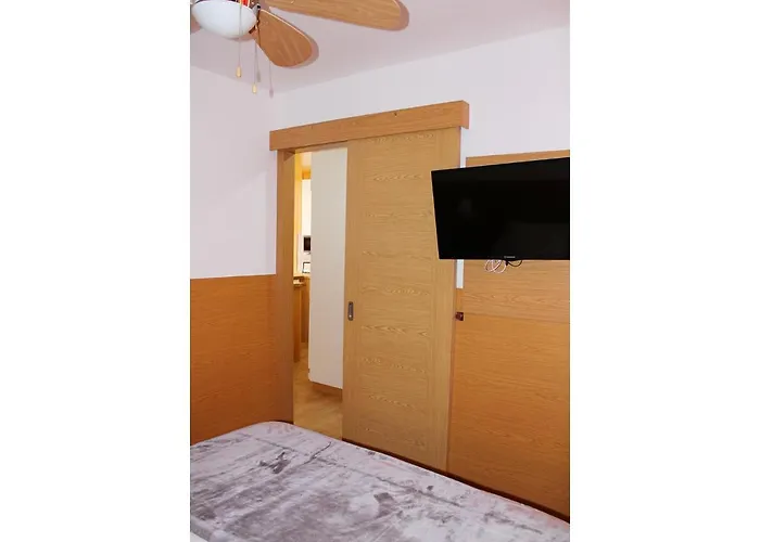 Flamingo Friendly Πλάγια ντελ Ινγκλές